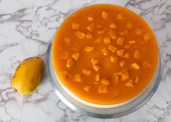 Cheesecake mango mouse